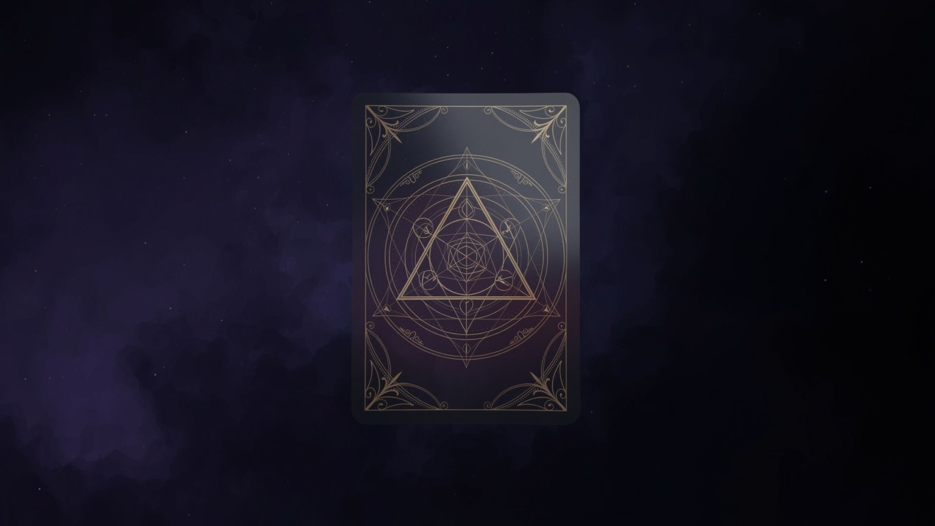 Tarotkarten auf einer warmen Pergamentoberfläche